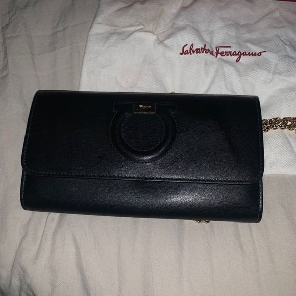 SALVATORE FERRAGAMO Calfskin City Wallet On Chain Black - Picture 3 of 4
